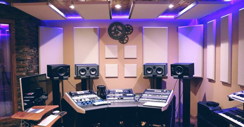 How To Record Surround Sound? A Straightforward Guide in 2023